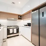 19Th Fl Waterfront, 3Br And Maid Only 5Min To Creek Marina