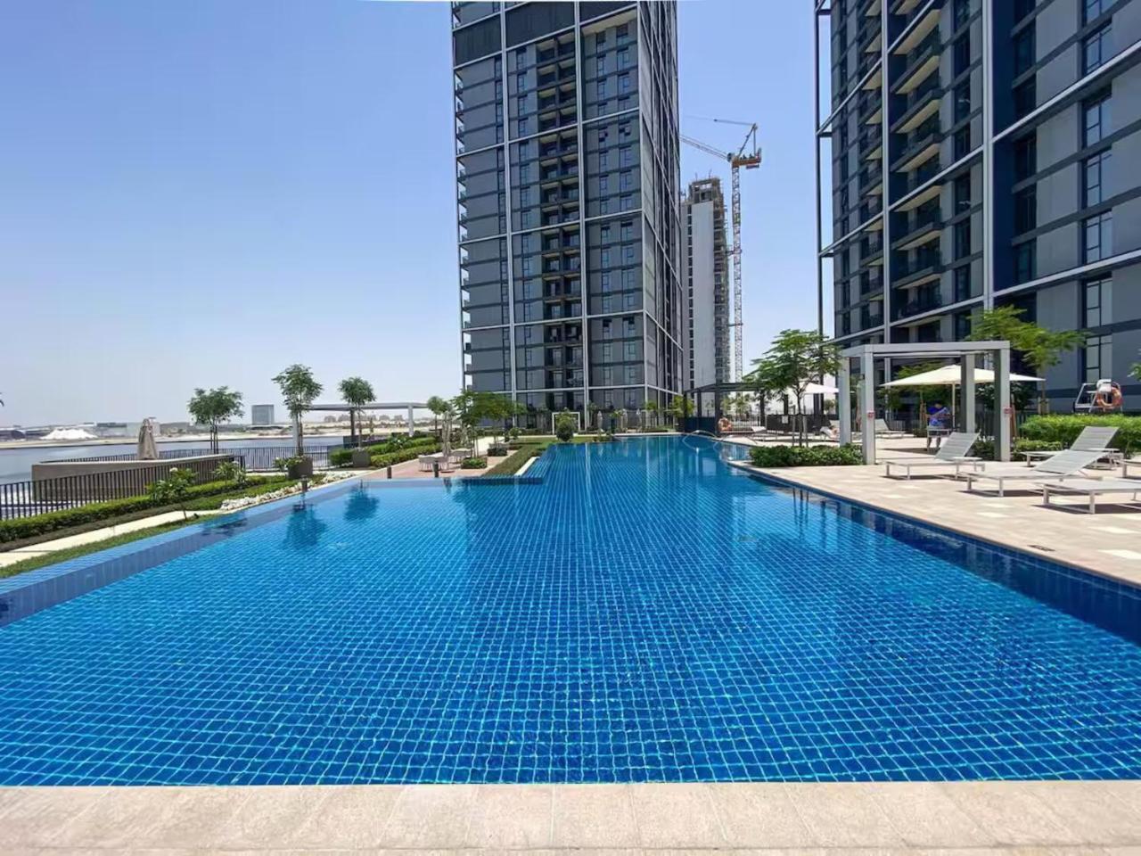 19th Fl Waterfront, 3br And Maid Only 5min To Creek Marina